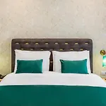 Tomis Garden 4*