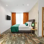 Apart-hotel Tomis Garden 4*