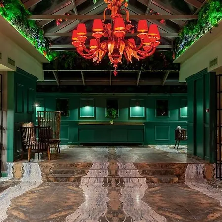 Tomis Garden 4* Бухарест