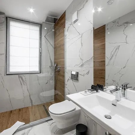 Tomis Garden Апарт-отель 4*