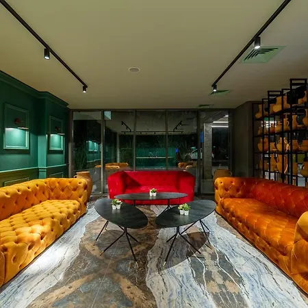 公寓式酒店 Tomis Garden 4*