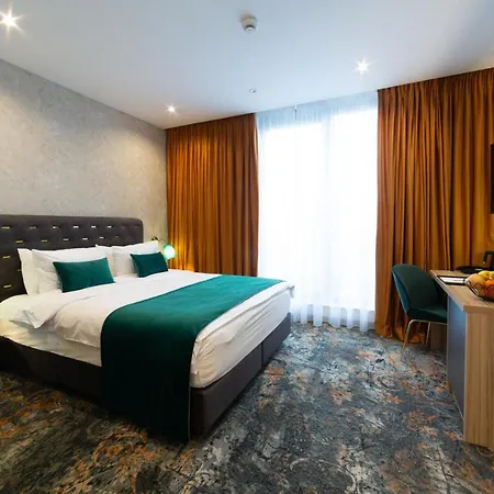 Lejlighedshotel Tomis Garden 3*