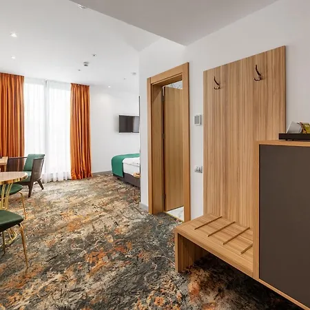 Apart-hotel Tomis Garden