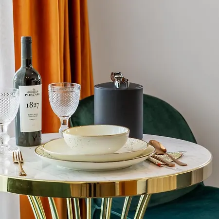 Tomis Garden Aparthotel Boekarest