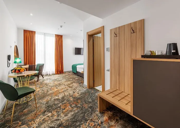 Apartahotel Tomis Garden