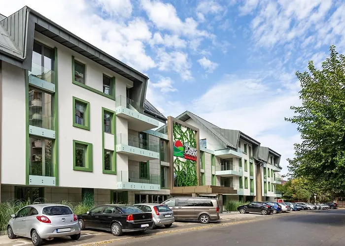 Apartahotel Tomis Garden